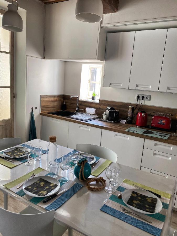 Escapade A Sanary, Au Coeur Du Village, 200M Du Port,Clim,Wifi,Parking المظهر الخارجي الصورة